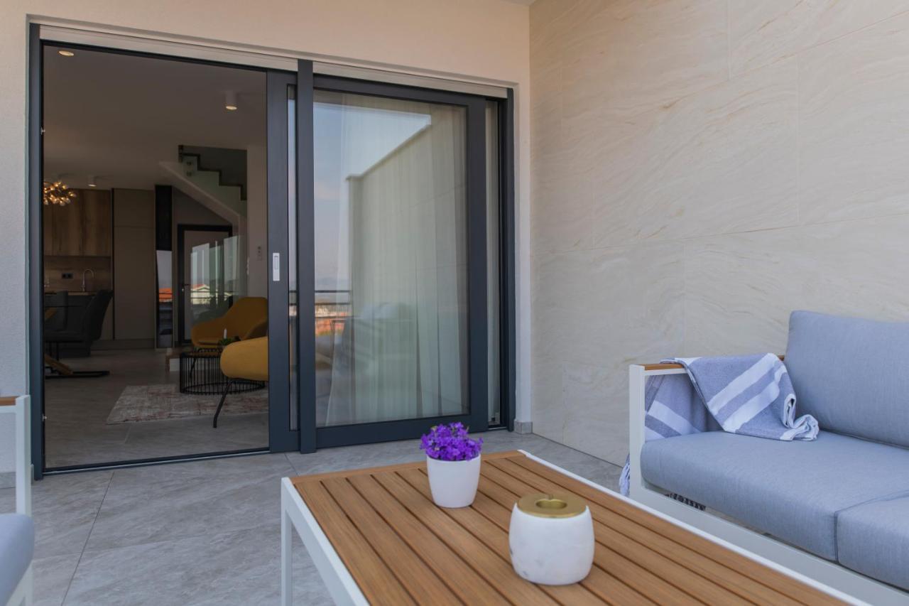 Villa Magna Luxury Apartments Murter Eksteriør bilde