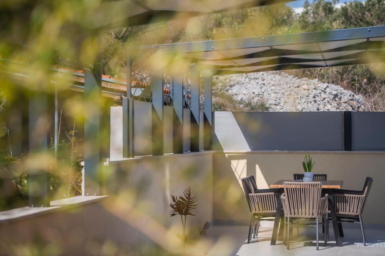 Villa Magna Luxury Apartments Murter Eksteriør bilde