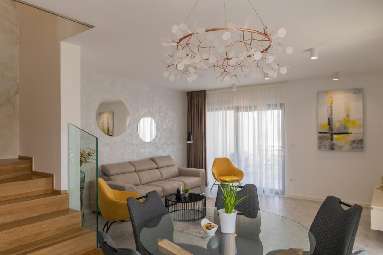 Villa Magna Luxury Apartments Murter Eksteriør bilde